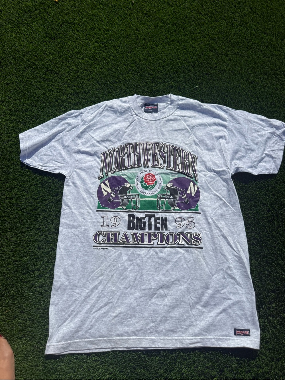 Vintage 1995 Northwestern Big Ten Champions Rose Bowl tee Jansport